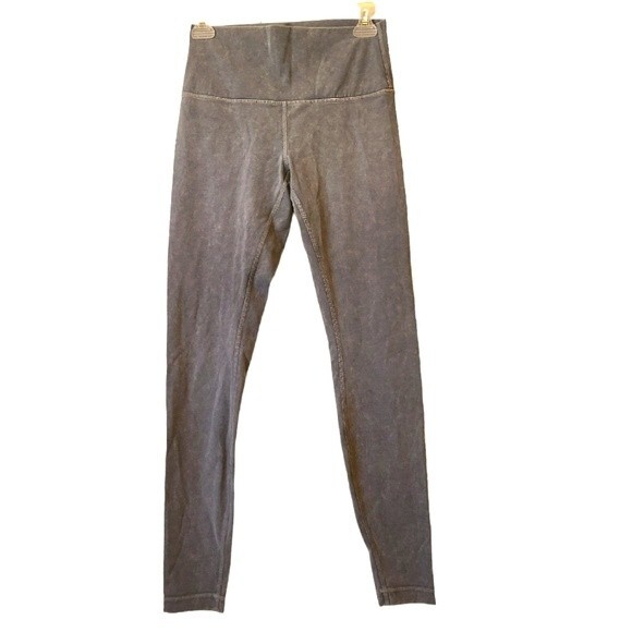 Lululemon Wunder Under leggings size 6 - Picture 1 of 6